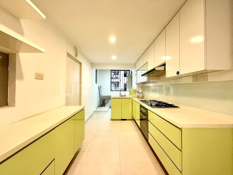 3 Bed Condo for Sale in  Sunhaven - Image 16